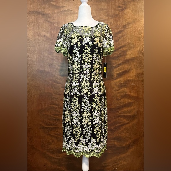 Tahari by ASL Embroidered Mesh Short Sleeve Sheath Dress Womens 8 Black Floral - Picture 1 of 16